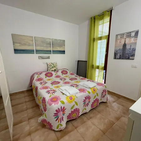 Zuzicka Primavera شقة طوستا ديل سيلونثيو